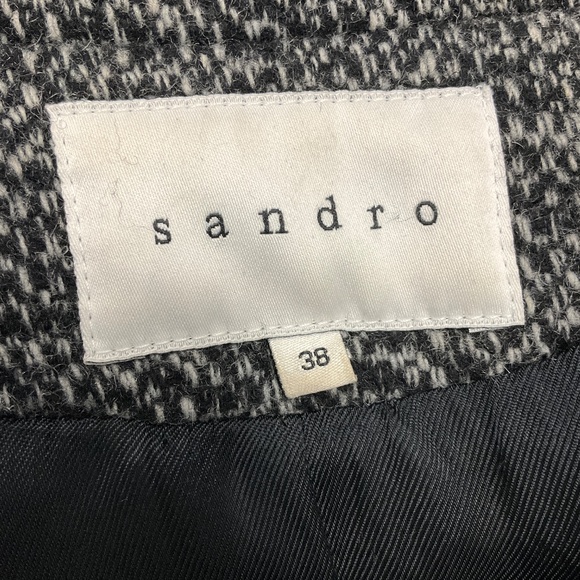 SANDRO BLACK / WHITE TWEED AND LEATHER TRENCH COAT - Picture 4 of 5